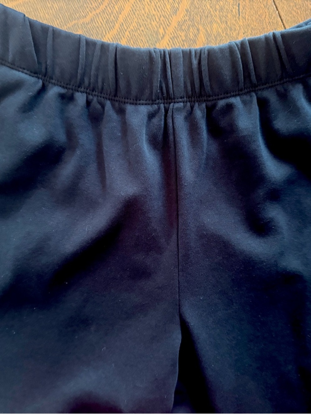 Women’s Land’s End Medium Petite Sport Knit Black Pull-On Everyday Pants - Picture 3 of 4